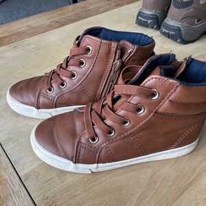 Cat & Jack Brown leather High-Top Kids Shoes